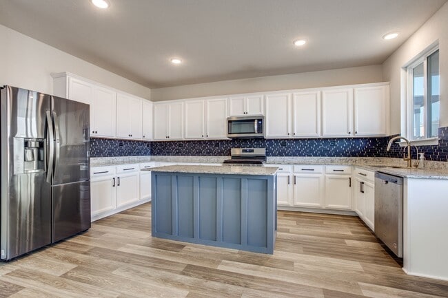 Photo - 4 Bedroom/3 Bath Winding Brook Subdivision