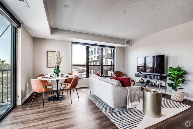 2BR, 2BA - 1168SF - Aspen - Living Room - Landsby on Penn