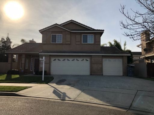 Beautiful Riverbank Home – 4 Bedrooms, 3 Bathrooms + Office in Sylvan School District! - Beautiful Riverbank Home – 4 Bedrooms, 3 Bathrooms + Office in Sylvan School District!