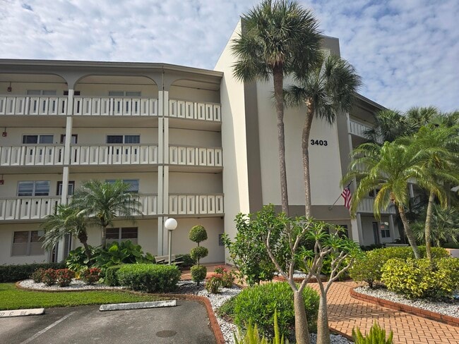 Building Photo - 3403 Bimini Ln Unit F1