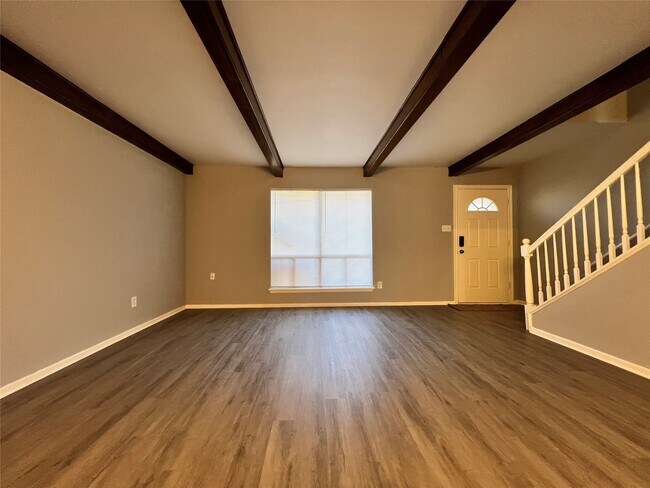 Photo - 3208 Briar Ct