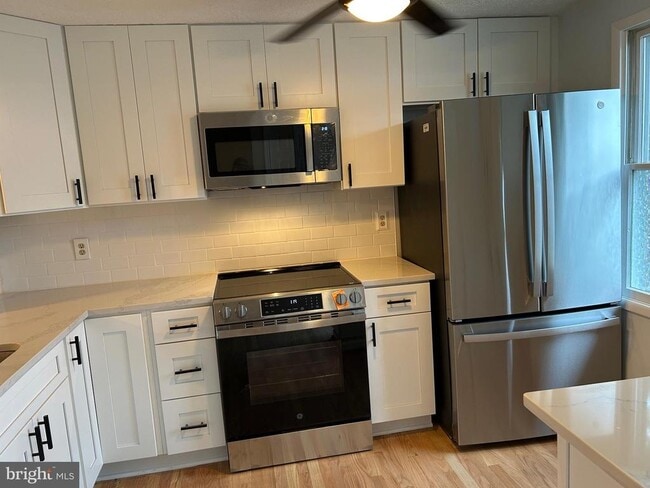 Photo - 8317 Brookvale Ct