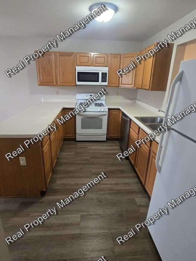 Photo - Updated 3 Bedroom Townhome