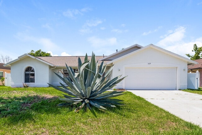 Building Photo - 2629 Saffron Dr