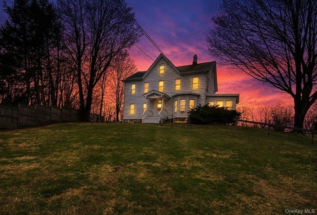 Building Photo - 94 Sanfordville Rd Unit 4
