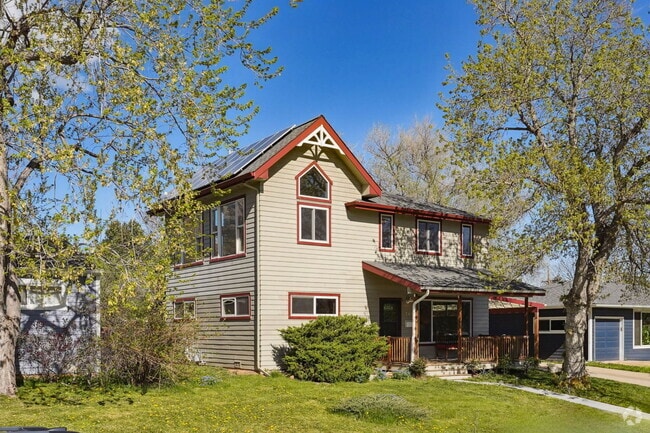 Building Photo - 265 31st St Rental