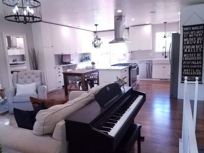 Photo - 9037 Bonnet Dr