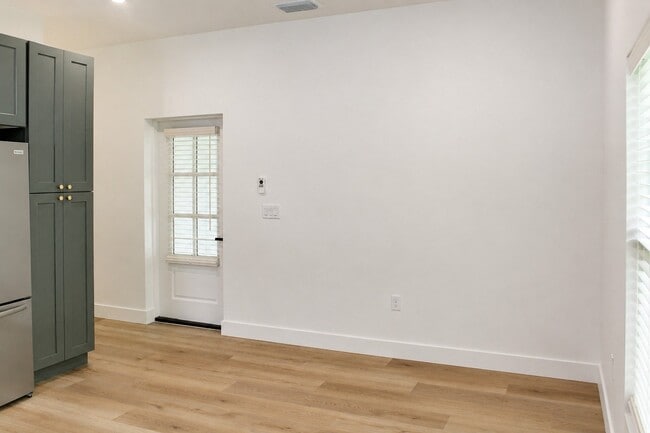 Photo - 820 26th Ave E Unit 101