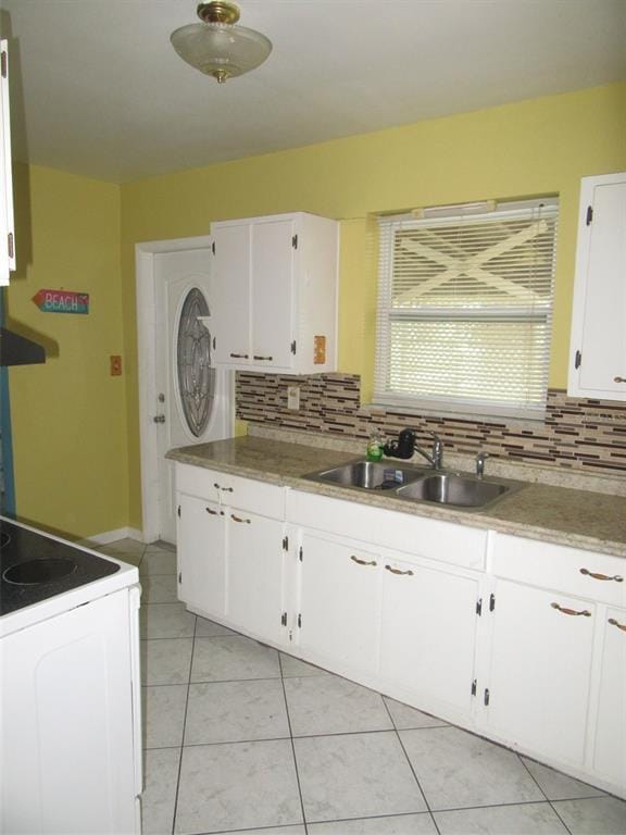 Photo - 21267 Gladis Ave