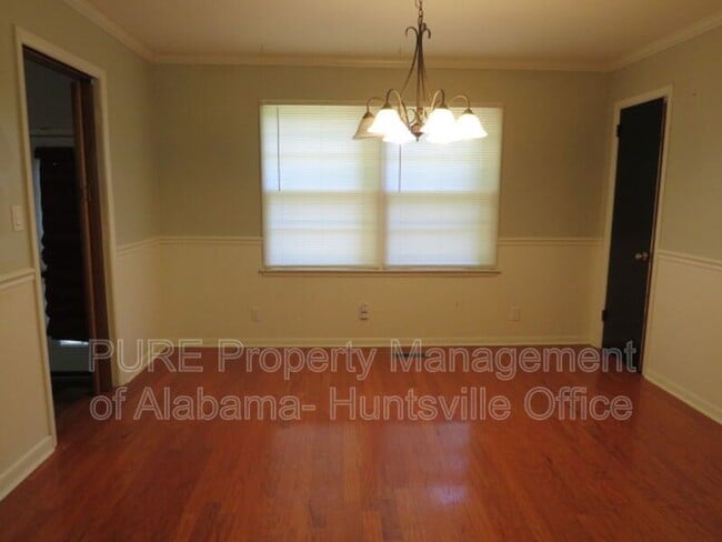 Photo - 4700 Sparkman Dr NW