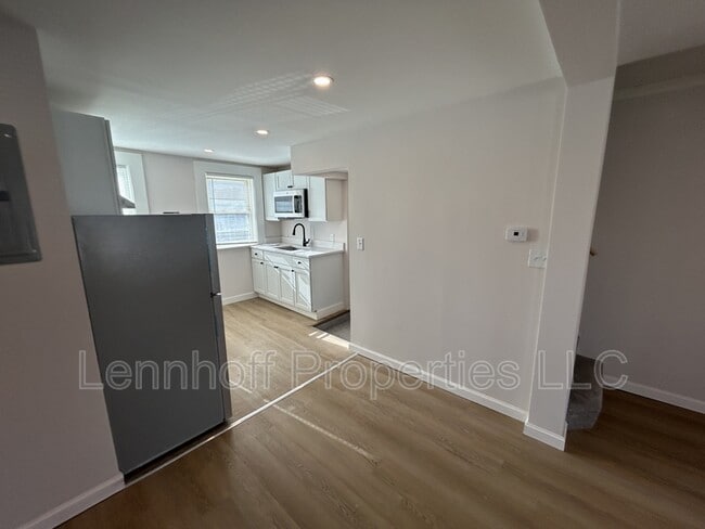 Photo - 31 Hilton St Unidad 2