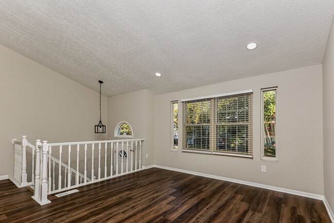 Photo - 5305 Davidson Rd