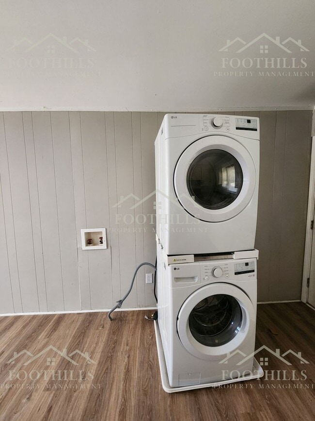 Photo - 202 Kennemore St