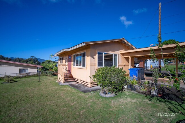 2 bd, 1 ba Single Family Home In Wahiawa - 2 bd, 1 ba Single Family Home In Wahiawa