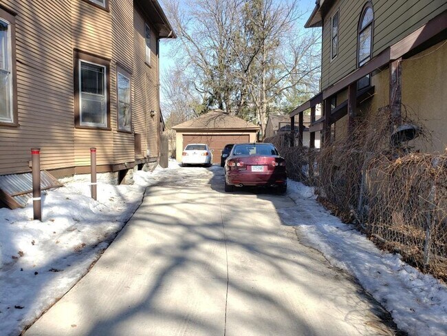 Photo - 1649 W Minnehaha Ave Unidad 1651 Minnehaha Ave W