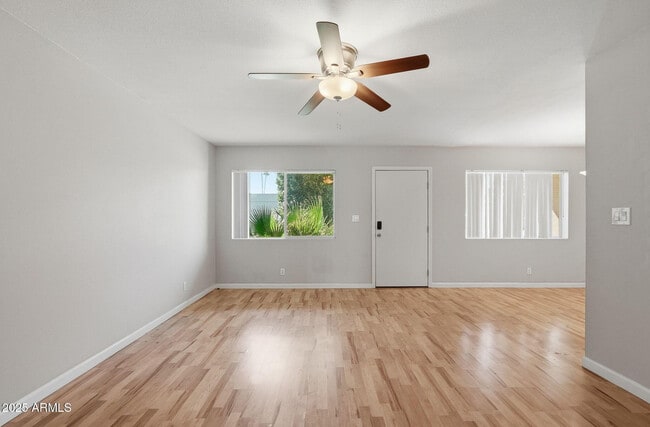 Photo - 1702 W Tuckey Ln Unit 132