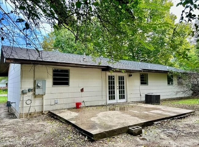 Photo - Gulfport 3 Bedroom