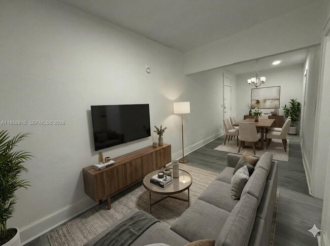 Photo - 1560 SW 5th St Unit 10