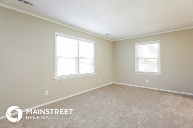 Photo - 5882 Millstone Ln