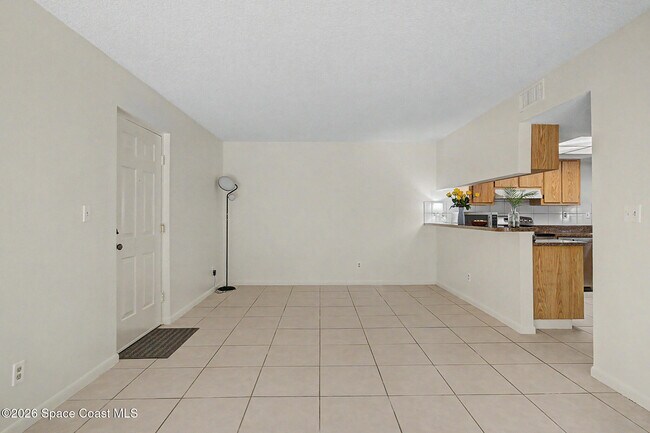 1641 Sunny Brook Ln Unidad C104