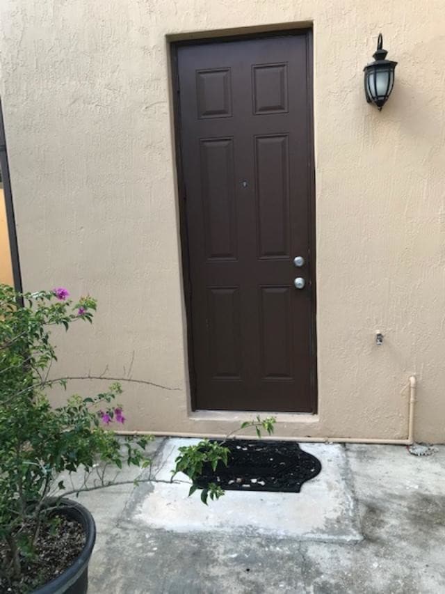Separate entrance - 18445 NW 88th Pl Unit 1