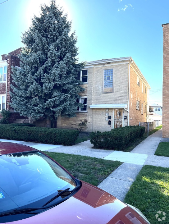 Building Photo - 6420 N Nashville Ave Unit 2nd floor Rental