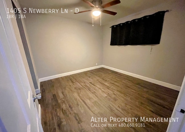 Photo - 1405 S Newberry Ln