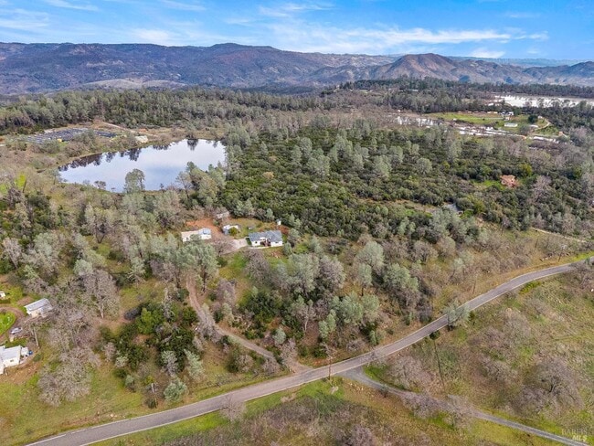 Photo - 14506 Spruce Grove Rd