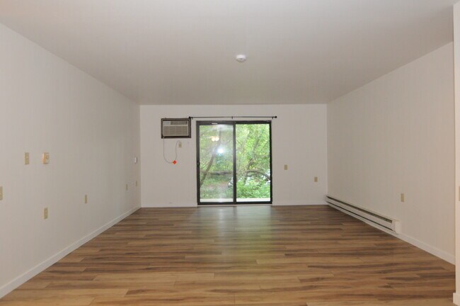 Photo - 5313 Brody Dr Unidad 102