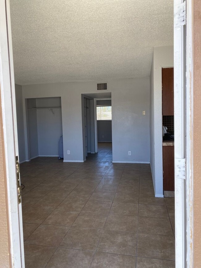 Photo - 1920 Galaxy St Unit A