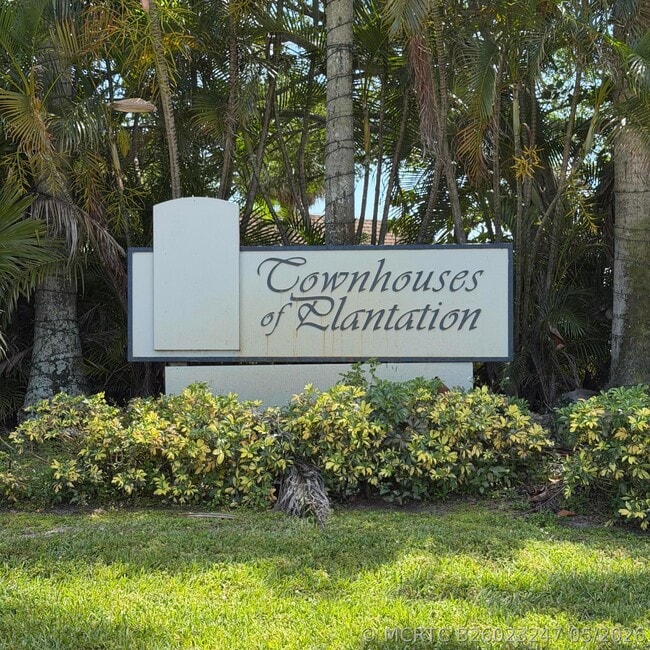 Building Photo - 4700 NW 9th Ct