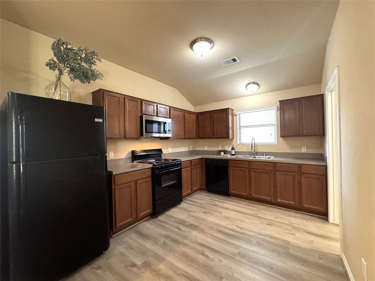 Photo - 822 Katydid Ct