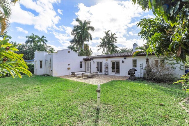 Photo - 1615 SE 4th St