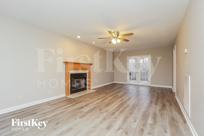 Photo - 914 Hedge Apple Dr