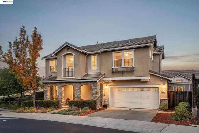 Photo - 310 Elworthy Ranch Cir