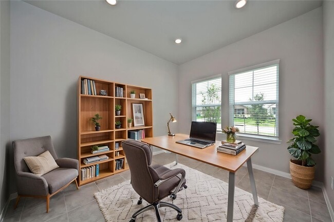 Photo - 1015 Modesto Dr