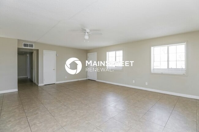 3 Bedroom Pet-Friendly Home in Glendale, AZ with Main Street Renewal