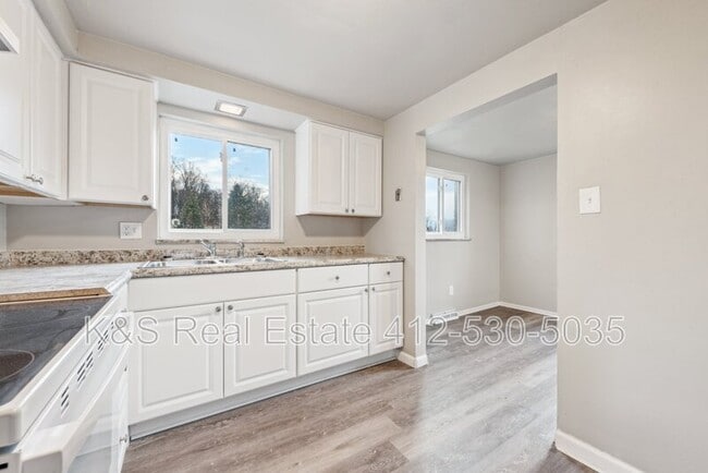 Photo - 651 Wendel Rd