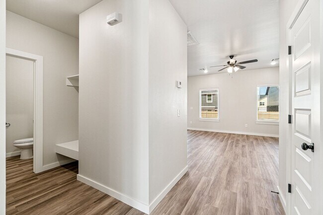 Photo - 19506 Molly Dr