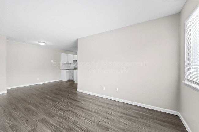 Photo - 23210 Huron River Dr Unit 11