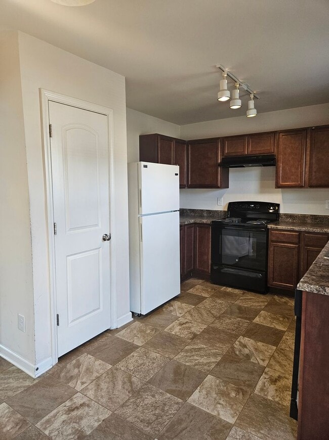 Photo - NEW LISTING!!!!!