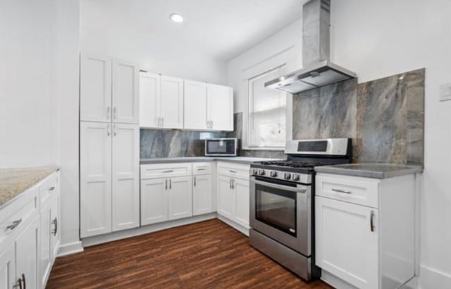 Photo - 719 S Montreal Ave