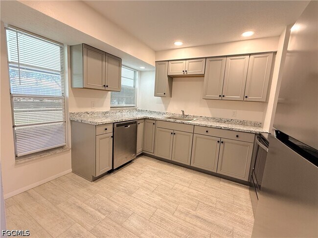 Photo - 1501 SE 32nd St