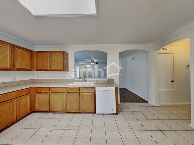 Photo - 602 Jessica Pl