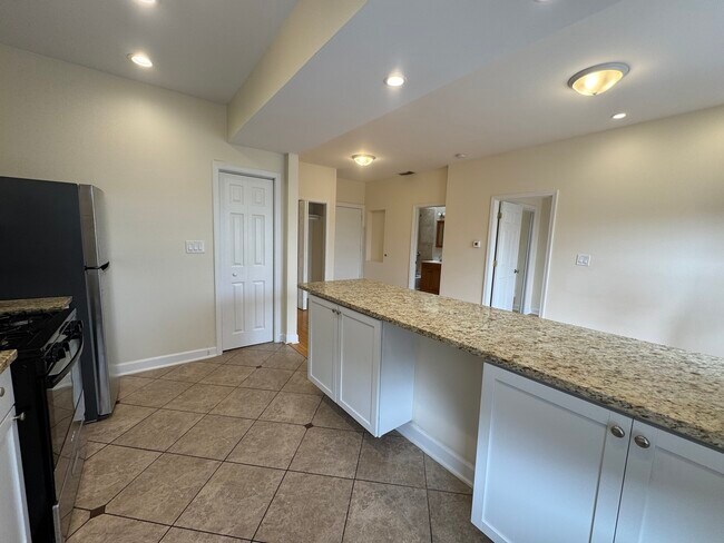 Photo - 1746 W Estes Ave Unit 208