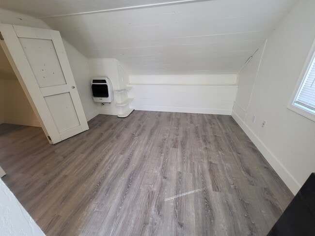 Photo - HAR0204-208-205 1/2>** Unit HAR0208 1/2