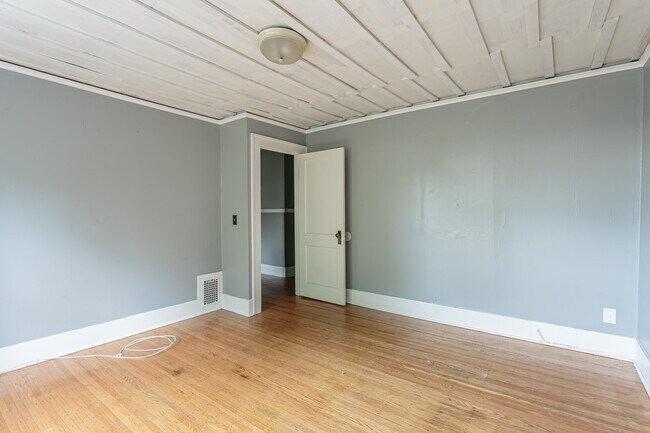 Photo - 4 Carroll Pl Unit 6