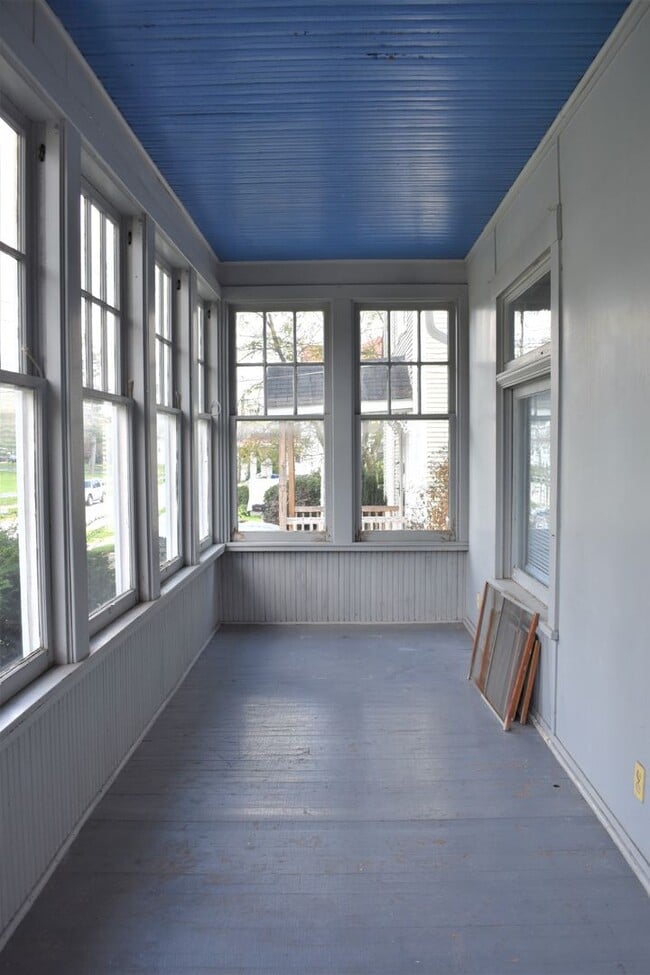 Photo - 542 Oak St Unit 542-1