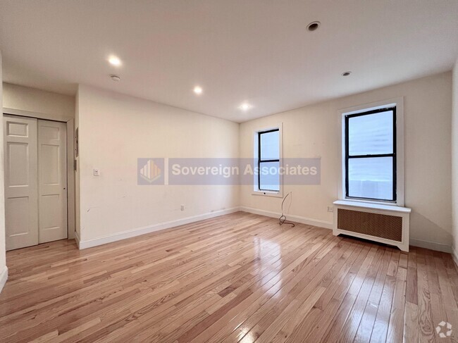 Building Photo - 709 W 176th St Unit 4F Rental