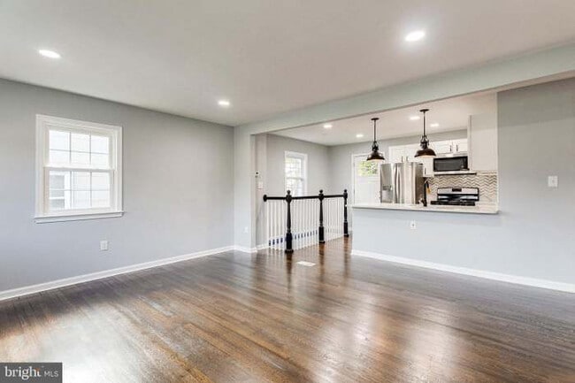 Photo - 4331 Shell St